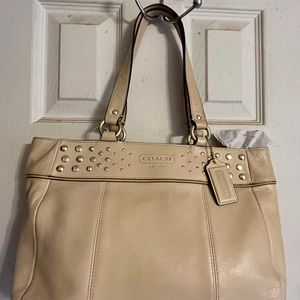 Coach shoulder bag